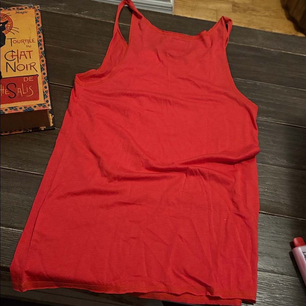 Zoe Karssen Red Sleeveless Top with Heart Design - Picture 5 of 9